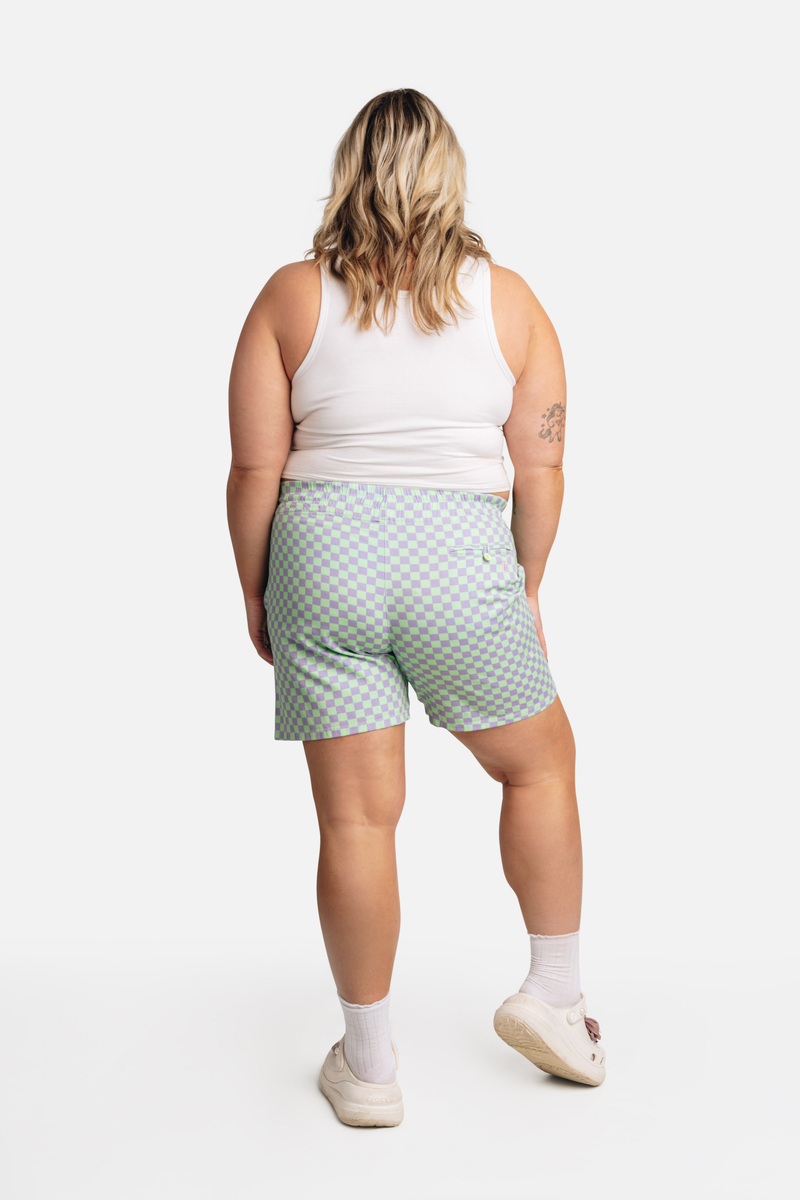 Short Janneke Tall