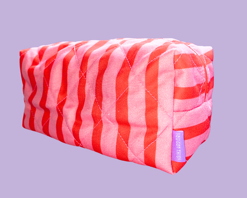 Make-up Bag Floor