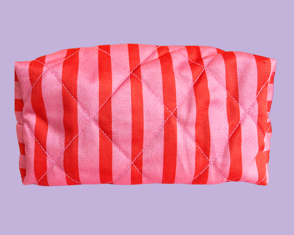Make-up Bag Floor